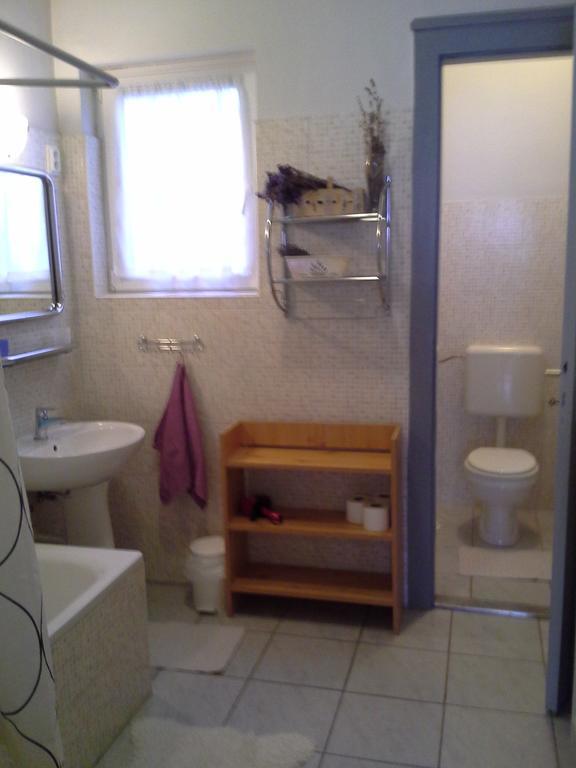 Levandium Apartman Appartamento Miskolc Esterno foto